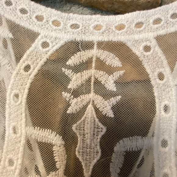 COPY - Women’s White Lace Embroidered Maxi Dress or Cover Up Medium Beautiful - Picture 13 of 16